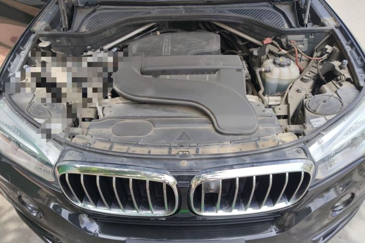 Used BMW X5 2017 xDrive28i Engine Bay