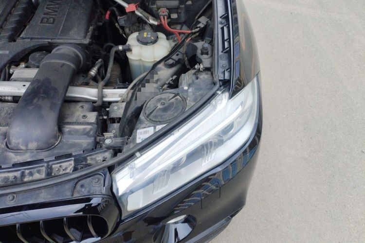 Used BMW X5 2017 xDrive35i Elegant Edition Engine Bay Left