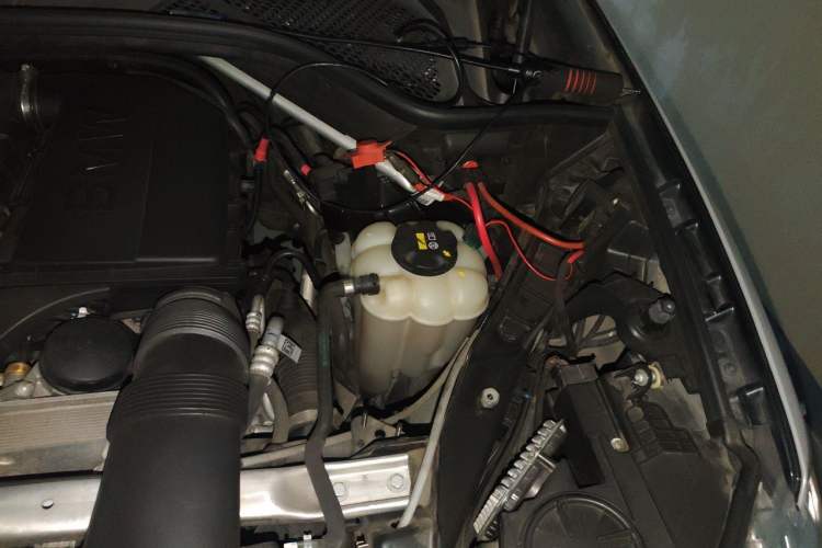 Used BMW X5  Engine Bay Left