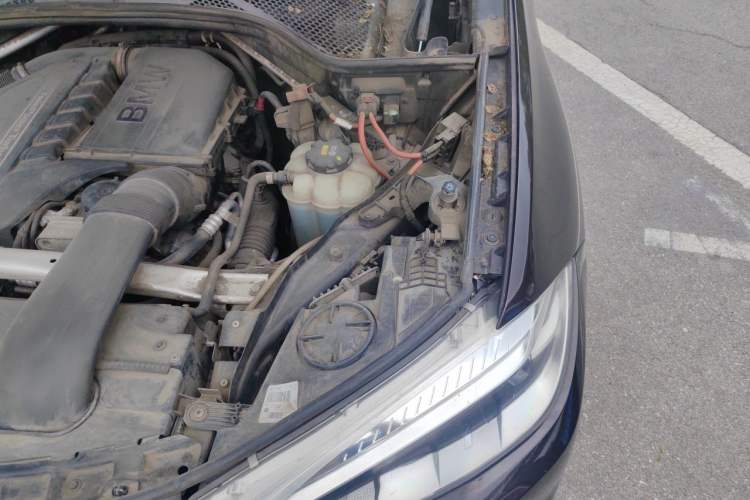 Used BMW X5 2017 xDrive35i parallel import Engine Bay Left