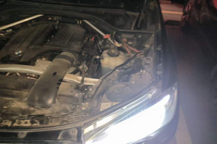 Used BMW X5 2017 xDrive35i Elegant Edition Engine Bay Left