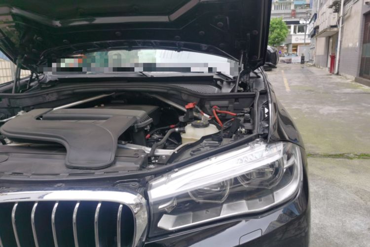 Used BMW X5 2017 xDrive28i Engine Bay Left