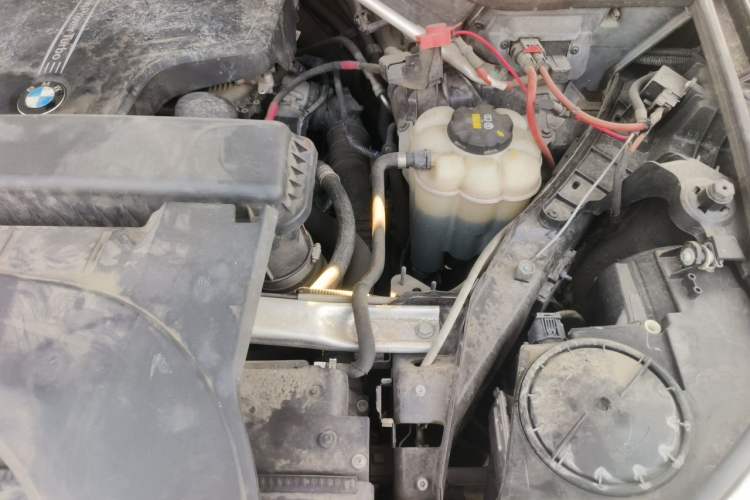 Used BMW X5 2017 xDrive28i Engine Bay Left