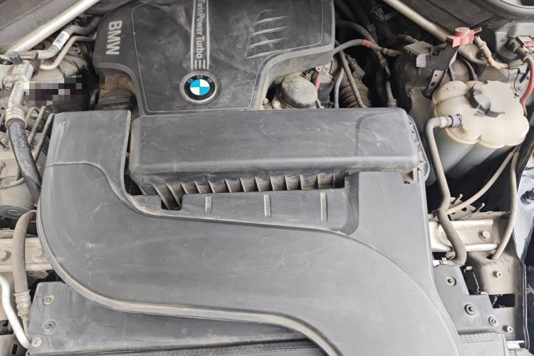 Used BMW X5 2017 xDrive28i Engine Bay