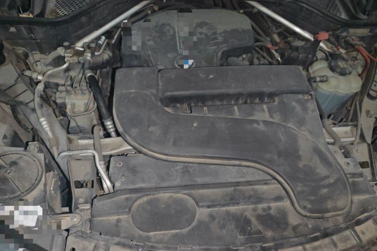 Used BMW X5 2017 xDrive28i Engine Bay
