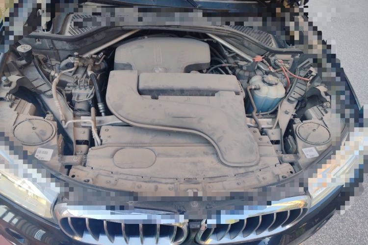 Used BMW X5 2017 xDrive28i Engine Bay