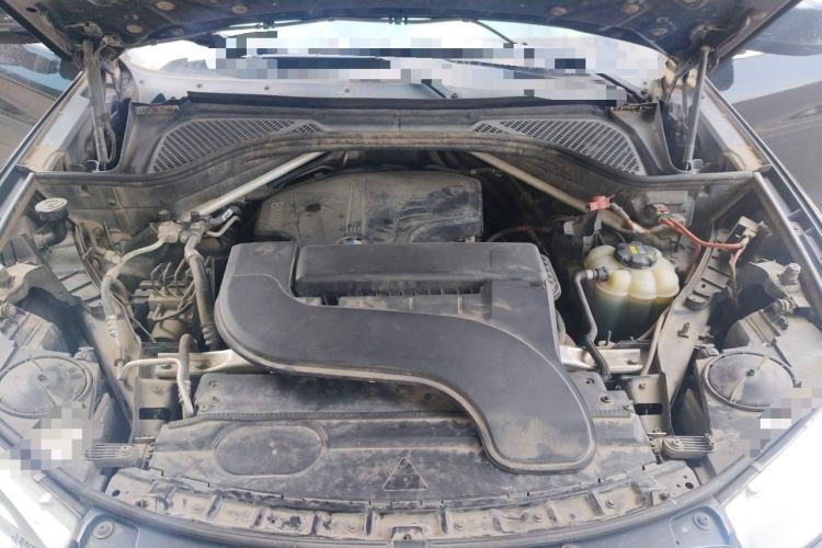 Used BMW X5 2017 xDrive28i Engine Bay