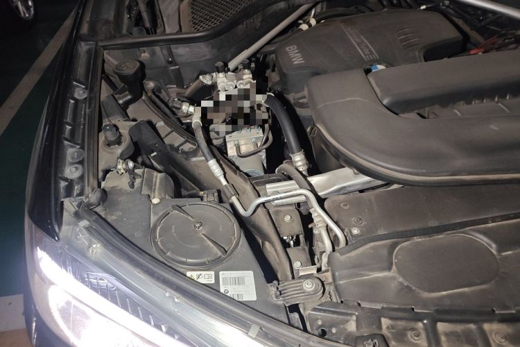 Used BMW X5 2017 xDrive28i Engine Bay Right