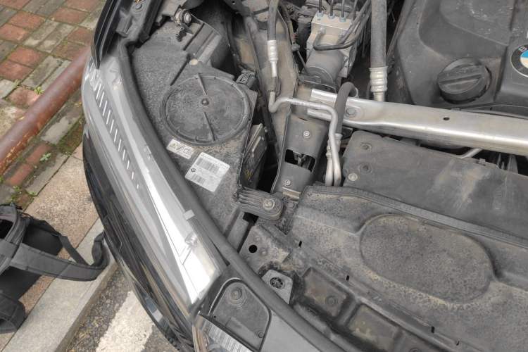 Used BMW X5 2017 xDrive35i M Sport Edition Engine Bay Right
