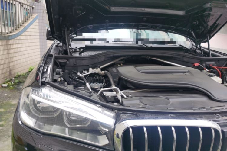 Used BMW X5 2017 xDrive28i Engine Bay Right