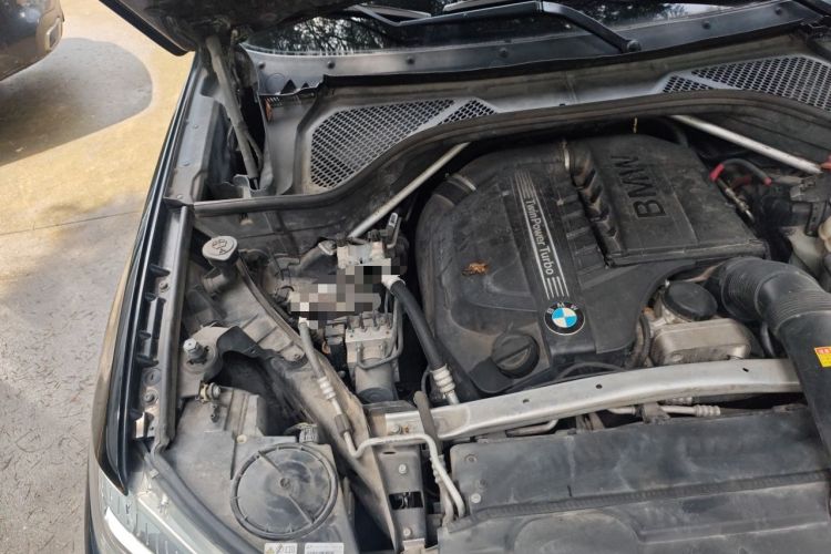 Used BMW X5 2017 xDrive35i Elegant Edition Engine Bay Right