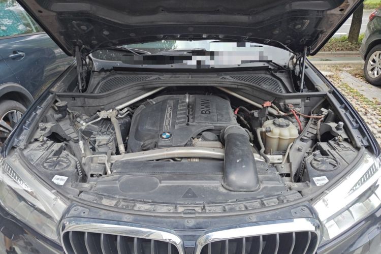 Used BMW X5 2017 xDrive35i M Sport Edition Engine Bay