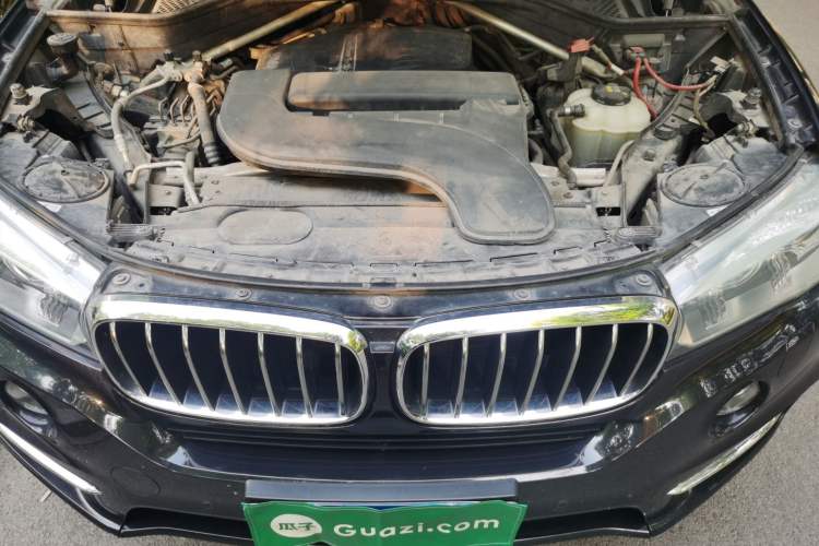 Used BMW X5 2017 xDrive28i Engine Bay