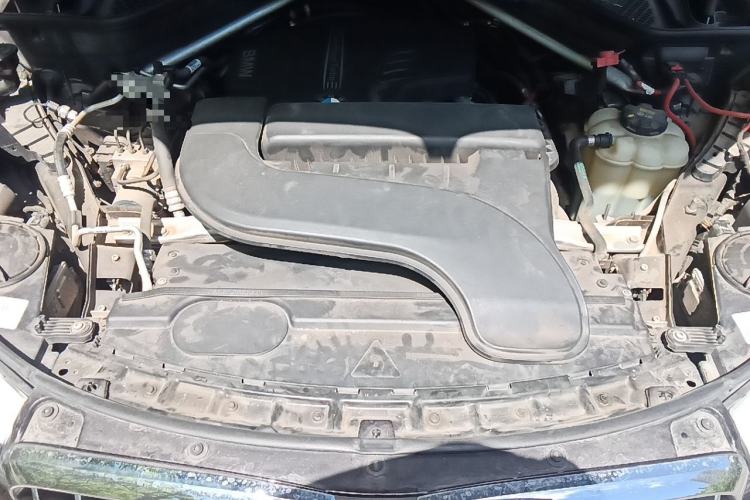 Used BMW X5 2017 xDrive28i Engine Bay
