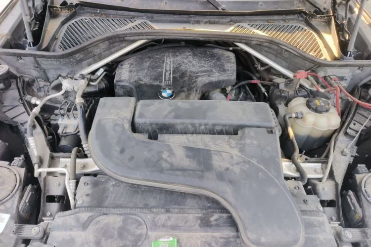 Used BMW X5 2017 xDrive28i Engine Bay