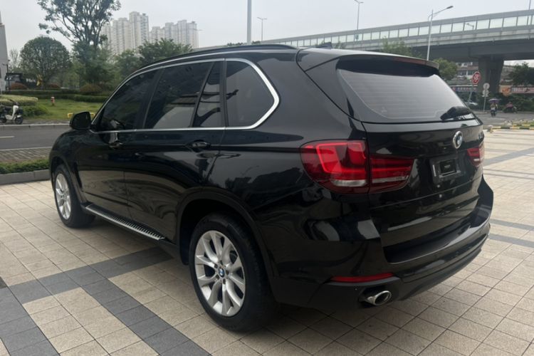 Used BMW X5 2017 xDrive35i Elegant Edition Exterior 1