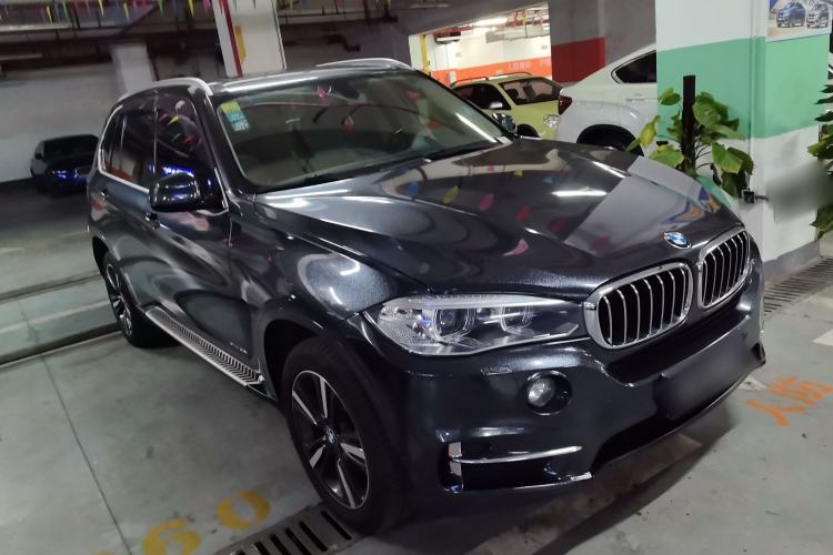 Used BMW X5 2017 xDrive35i Elegant Edition Exterior 1