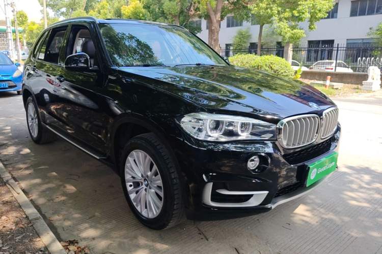 Used BMW X5 2017 xDrive35i Leading Model Exterior 1