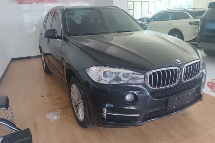 Used BMW X5 2017 xDrive28i Exterior 1