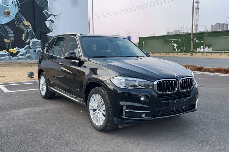 Used BMW X5 2017 xDrive28i Exterior 2