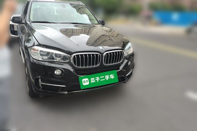 Used BMW X5 2017 xDrive35i Elegant Edition Exterior 2
