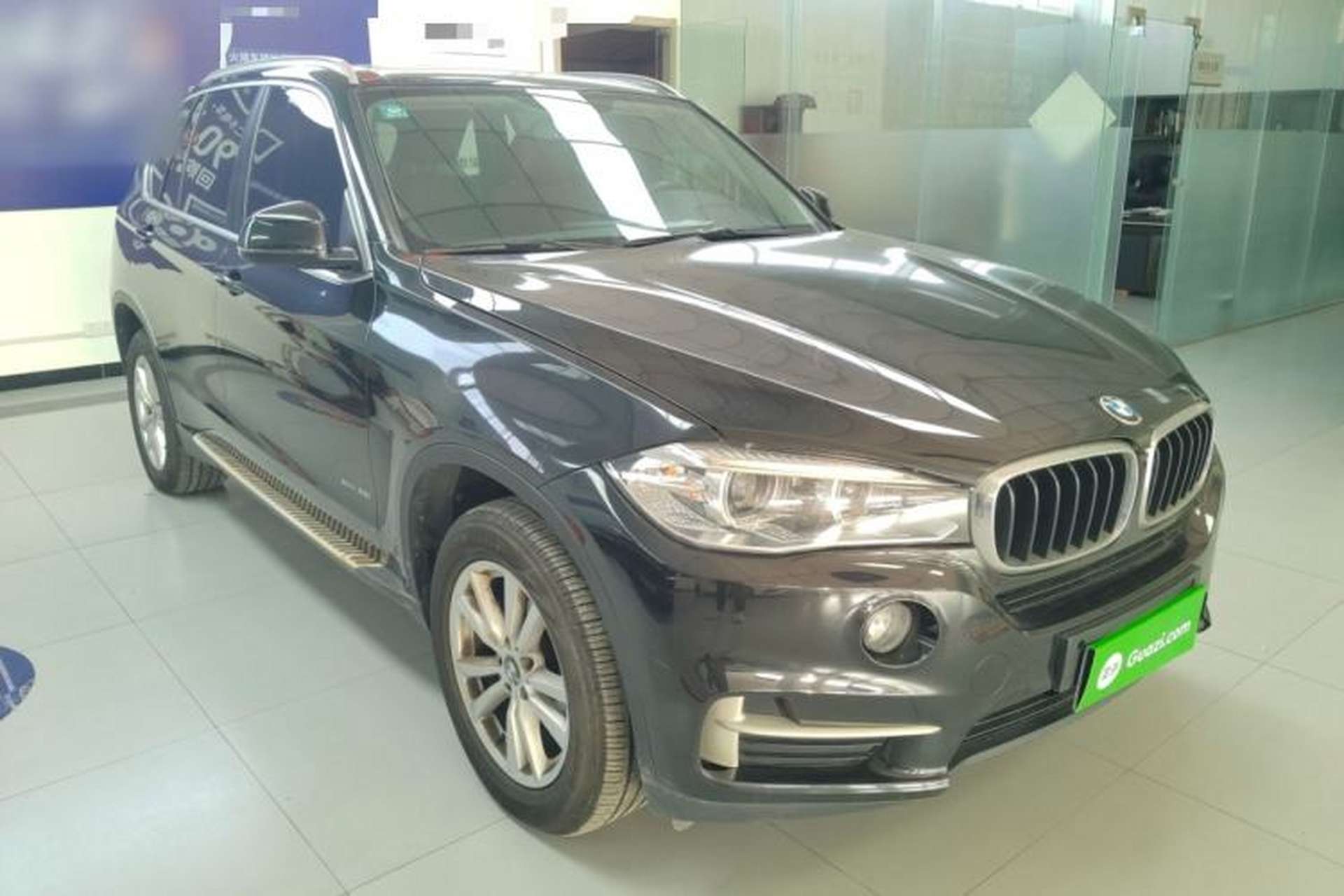 Used BMW X5 2017 xDrive35i Middle East Exterior 2