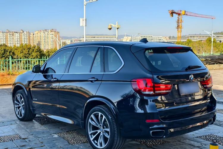 Used BMW X5 2017 xDrive35i M Sport Edition Exterior 3