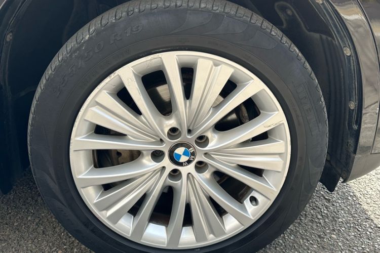 Used BMW X5 2017 xDrive28i Exterior 3