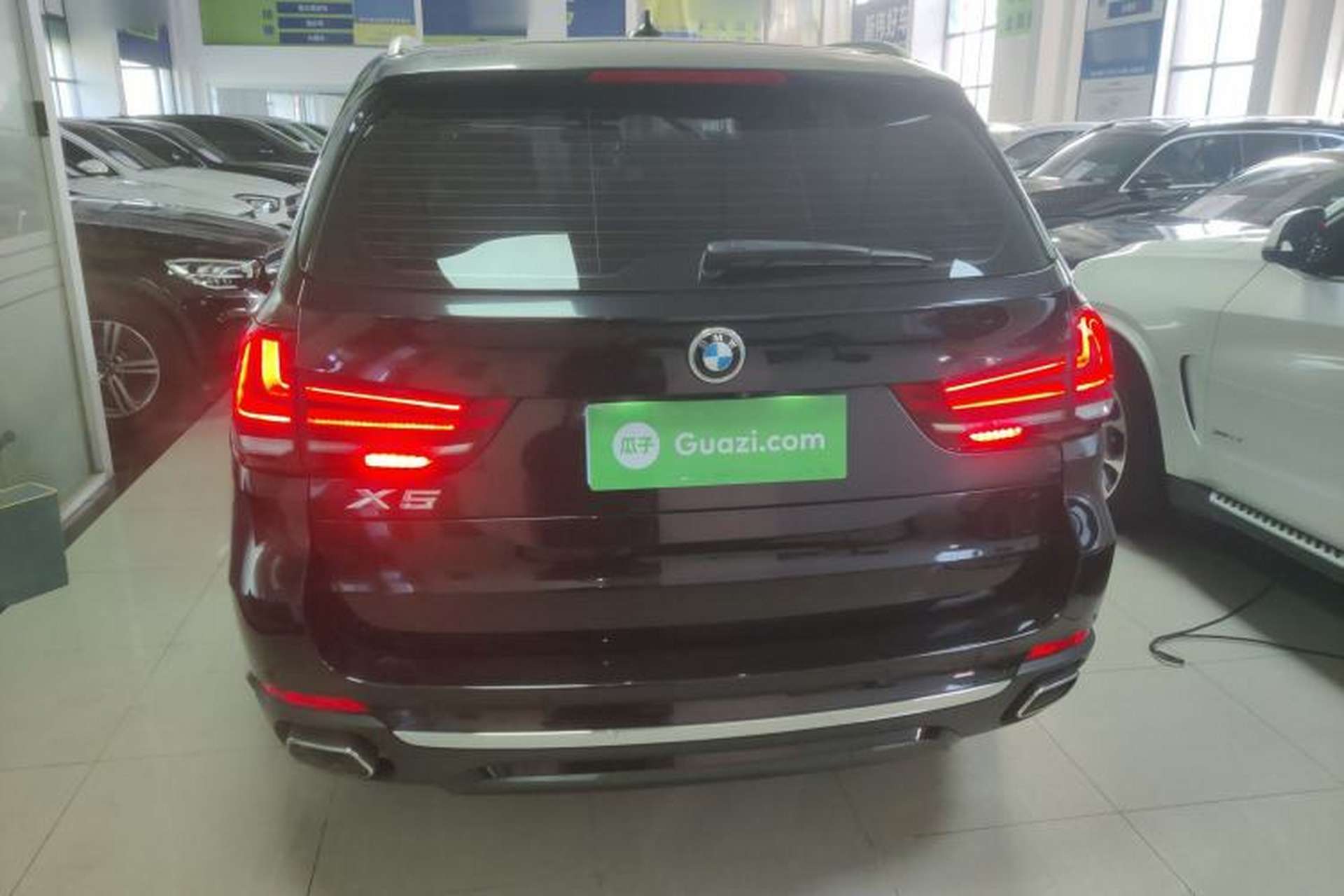 Used BMW X5 2017 xDrive35i Elegant Edition Exterior 4