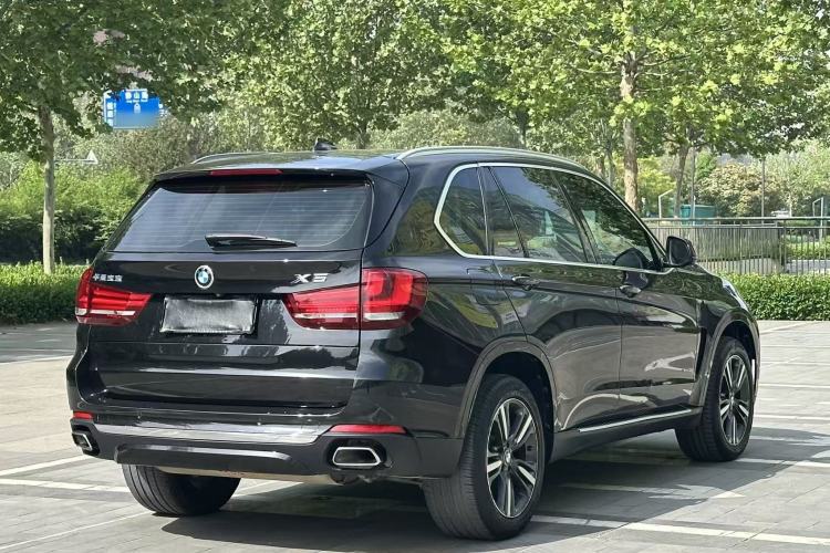 Used BMW X5 2017 xDrive35i Elegant Edition Exterior 4