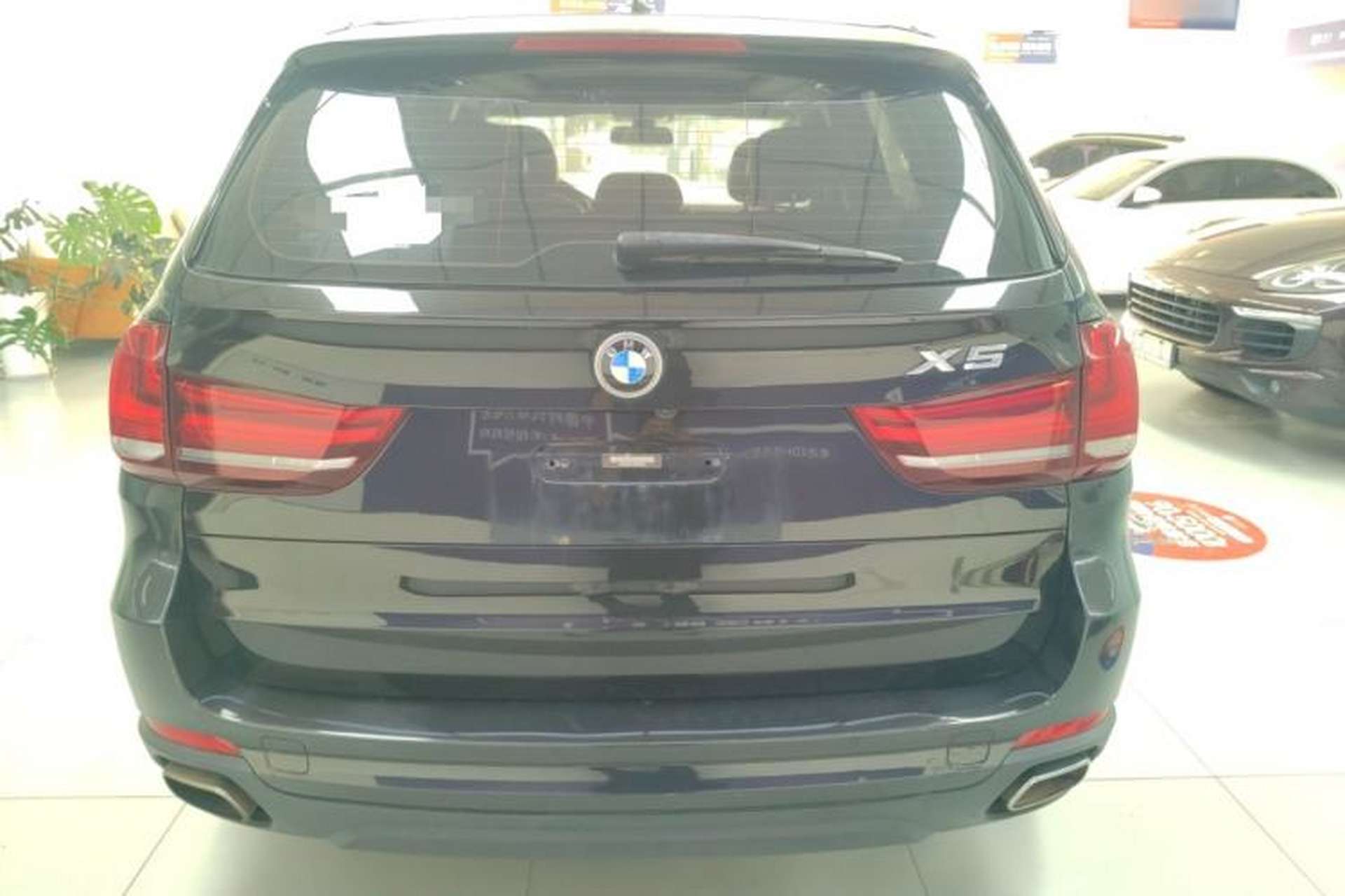 Used BMW X5 2017 xDrive35i Middle East Exterior 4