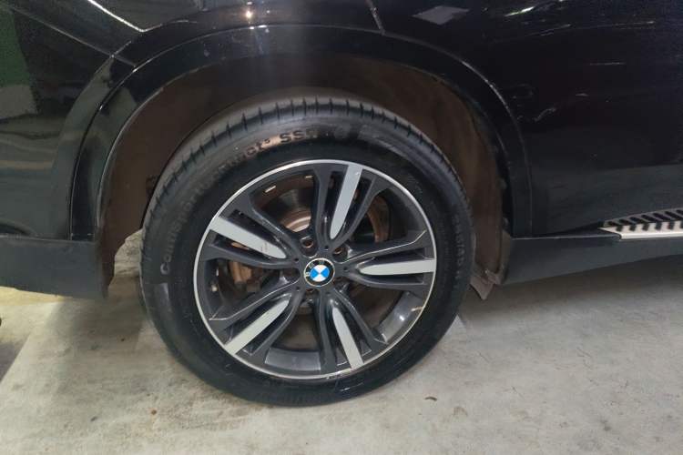 Used BMW X5 2017 xDrive35i Elegant Edition Exterior 5