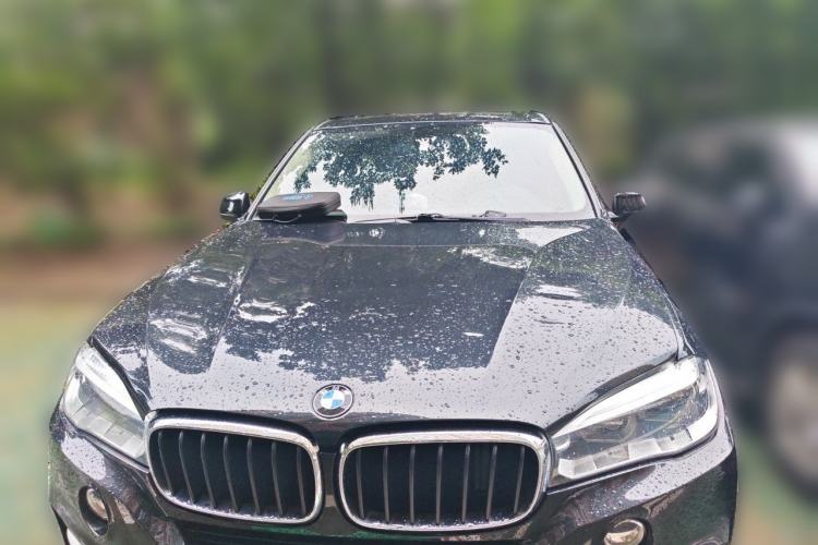 Used BMW X5  Front