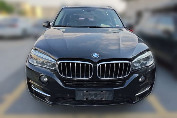 Used BMW X5 2017 xDrive28i Front