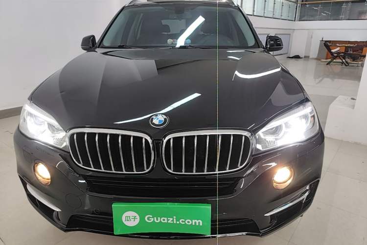 Used BMW X5 2017 xDrive28i Front