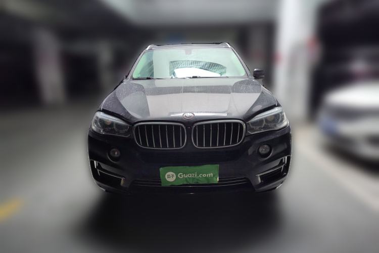 Used BMW X5 2017 xDrive28i Front