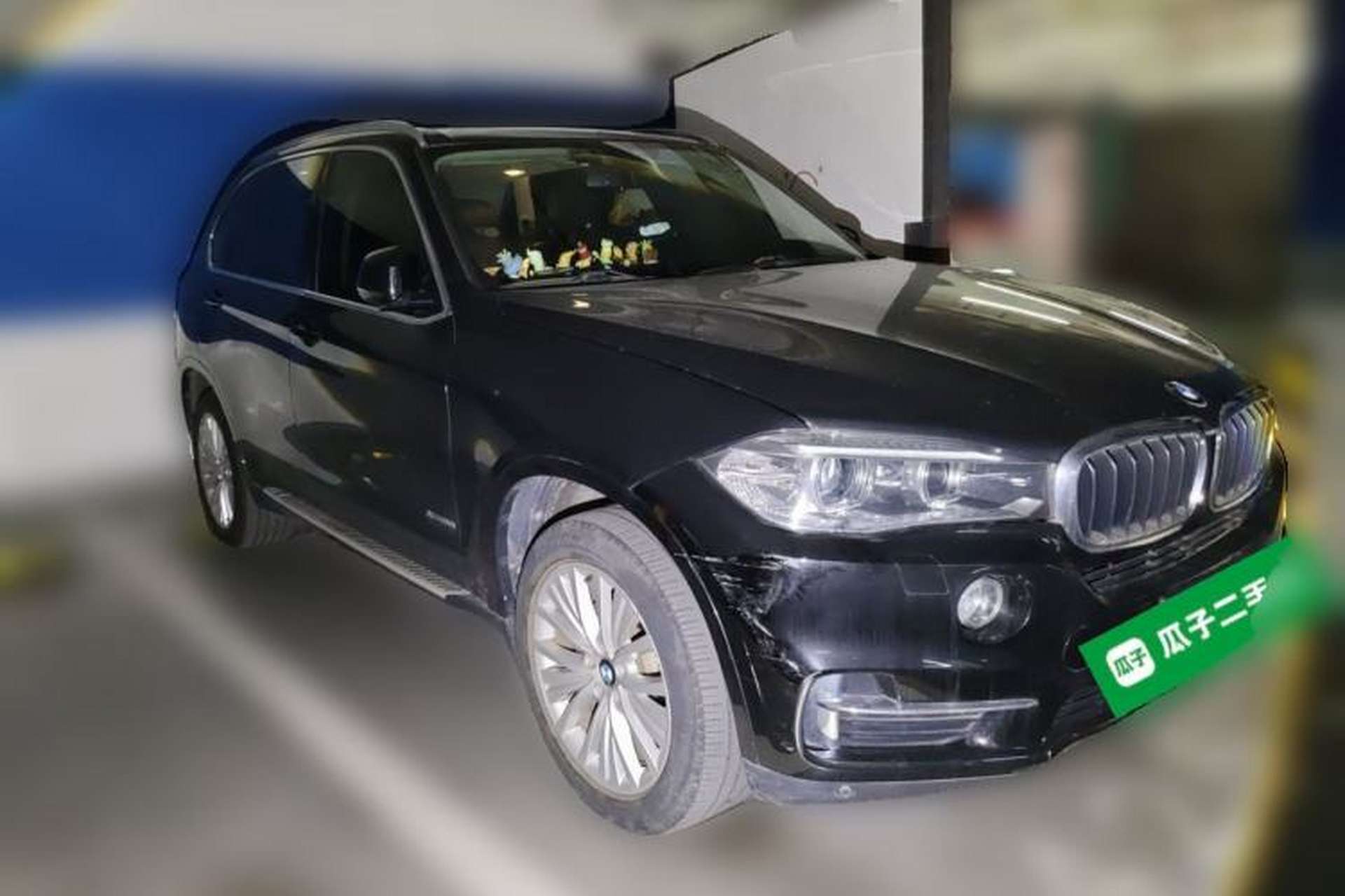 Used BMW X5 2017 xDrive28i Front Right 45 Deg