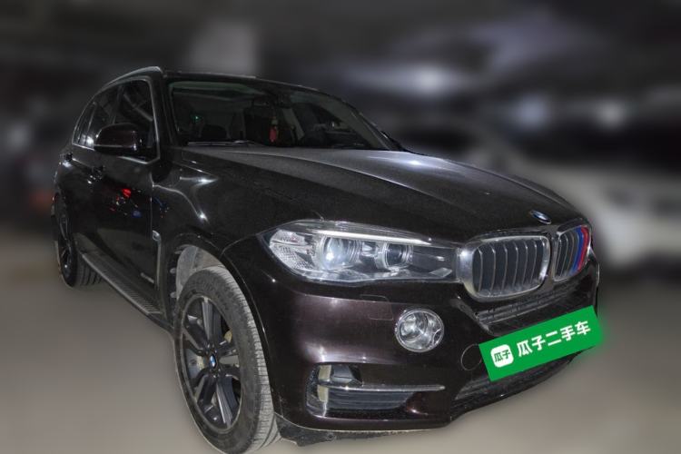 Used BMW X5 2017 xDrive35i Elegant Edition Front Right 45 Deg