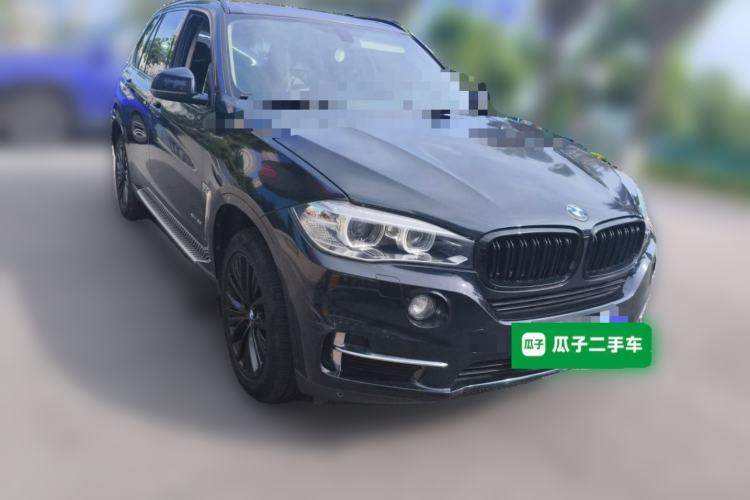 Used BMW X5 2017 xDrive28i Front Right 45 Deg