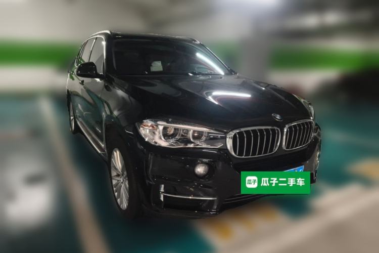 Used BMW X5 2017 xDrive28i Front Right 45 Deg