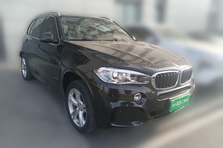 Used BMW X5 2017 xDrive35i M Sport Edition Front Right 45 Deg