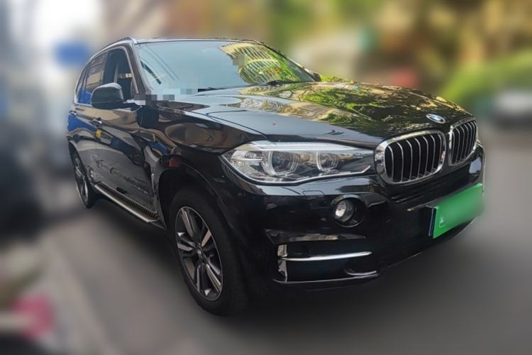 Used BMW X5 2017 xDrive35i Elegant Edition Front Right 45 Deg