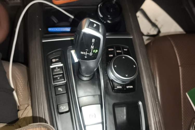 Used BMW X5 2017 xDrive28i Gear Lever