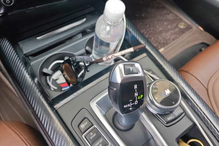 Used BMW X5  Gear Lever