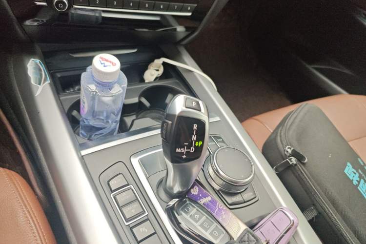 Used BMW X5  Gear Lever