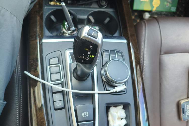 Used BMW X5 2017 xDrive28i Gear Lever