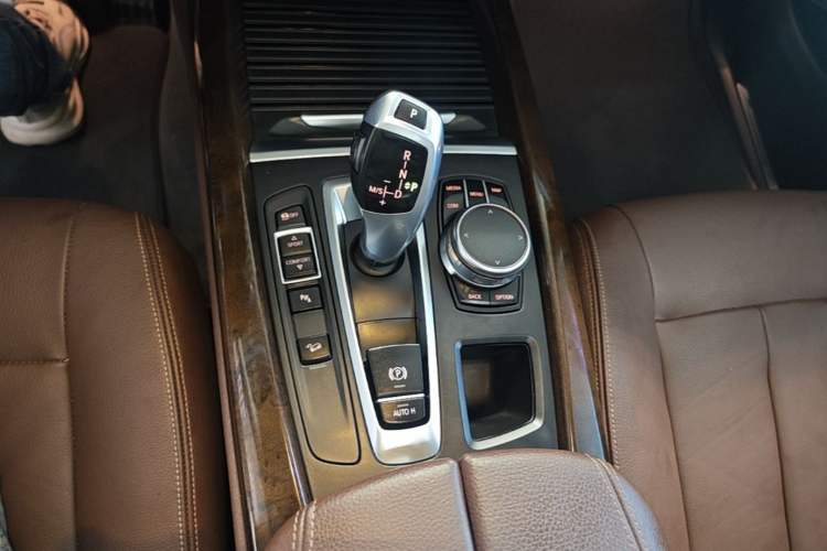 Used BMW X5 2017 xDrive28i Gear Lever