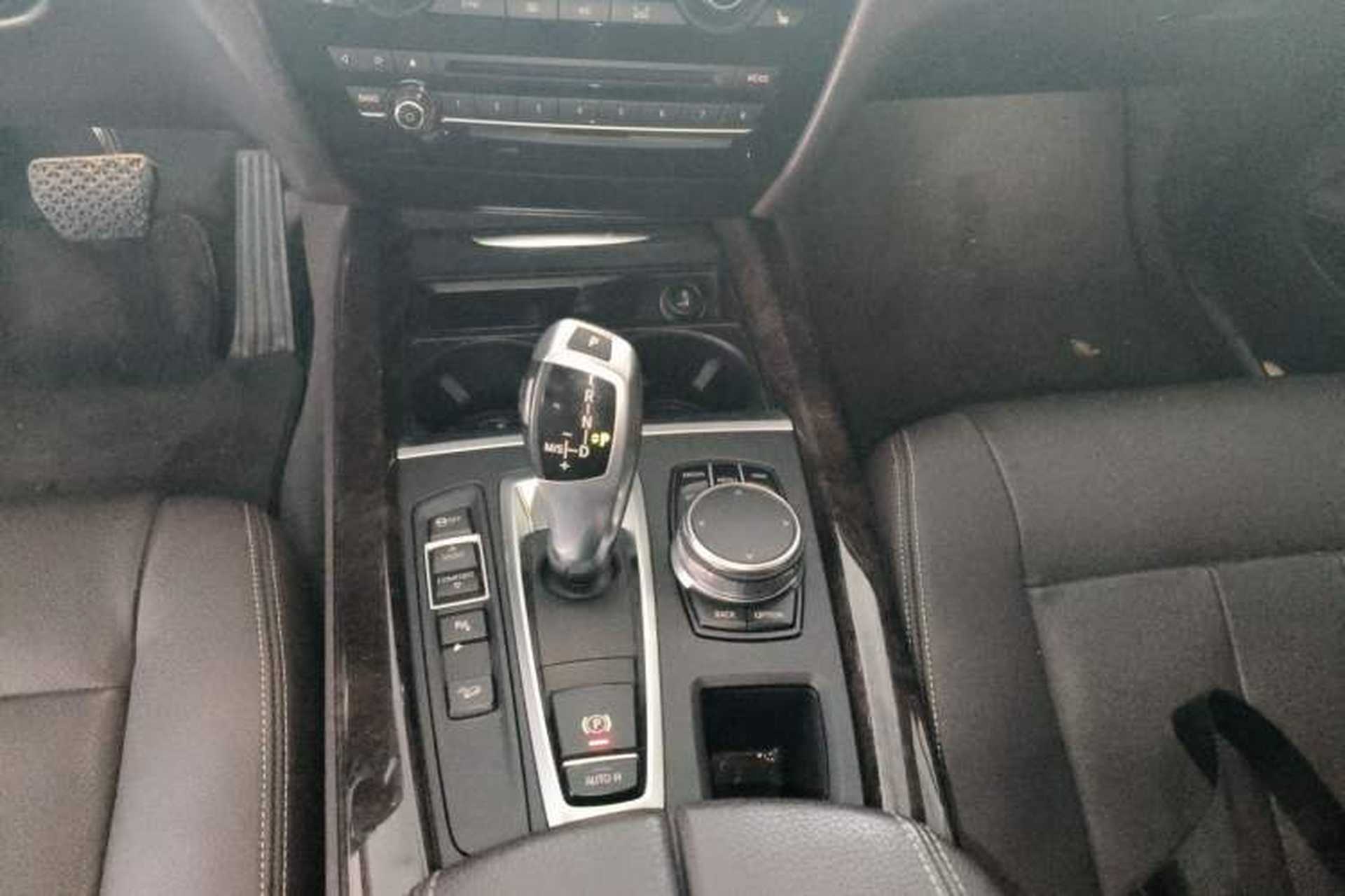 Used BMW X5 2017 xDrive28i Gear Lever