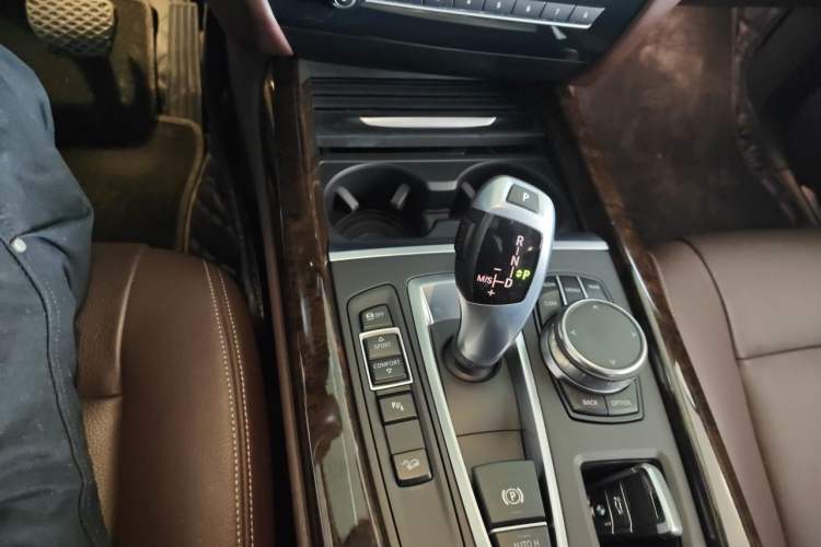 Used BMW X5 2017 xDrive28i Gear Lever