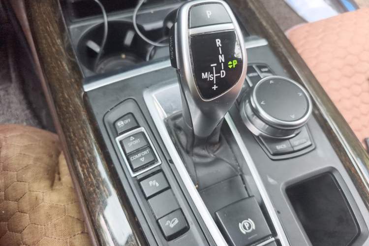 Used BMW X5 2017 xDrive35i Leading Model Gear Lever